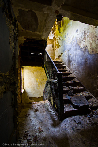 Illustration for article titled Six Abandoned Asylums with Genuinely Chilling Backstories